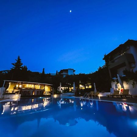 Spitaki Guest House شاطئ ميغالي أموس المظهر الخارجي الصورة