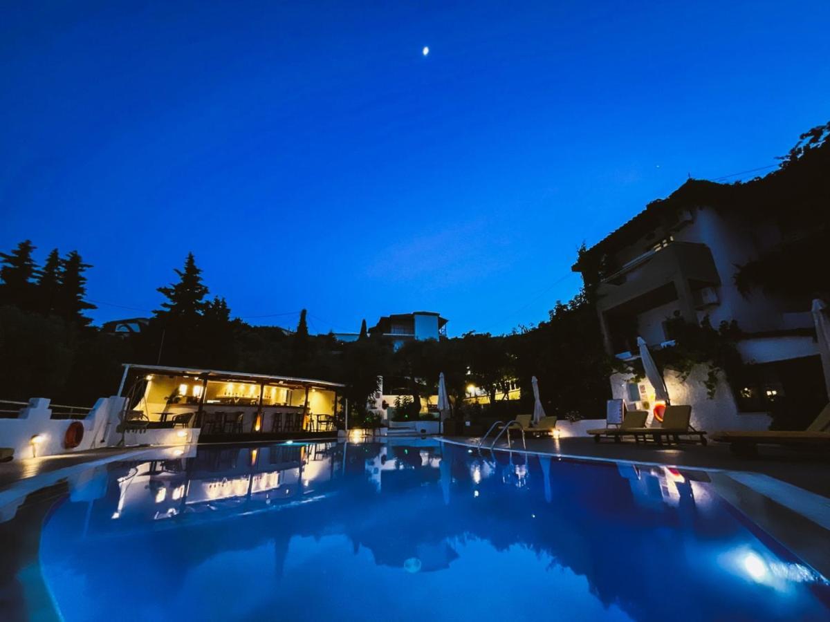 Spitaki Guest House شاطئ ميغالي أموس المظهر الخارجي الصورة